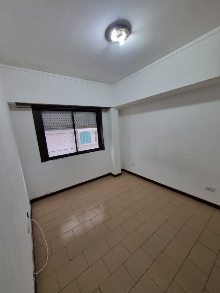 2 amb Lateral z/Santa Fe y Falucho