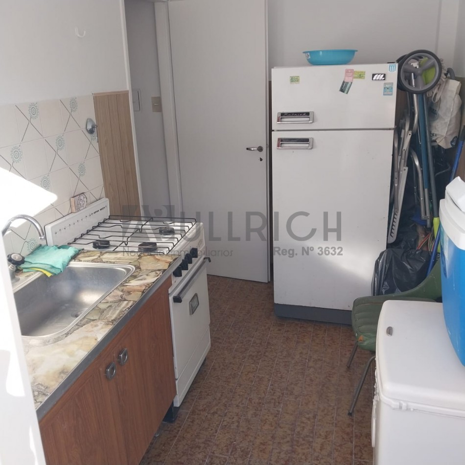 2 amb c/espacio de cochera LA PERLA