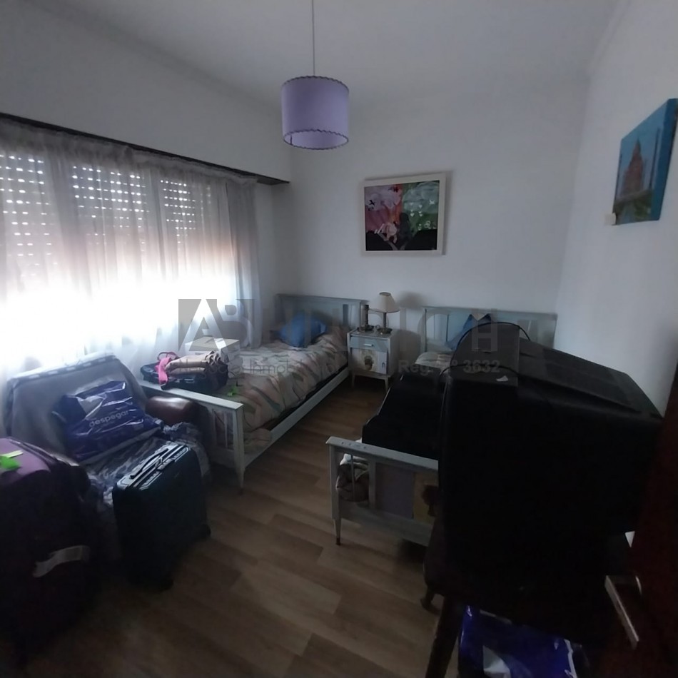 Chalet zona San Carlos