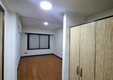 2 amb Lateral z/Santa Fe y Falucho